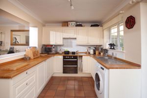 Kitchen - click for photo gallery